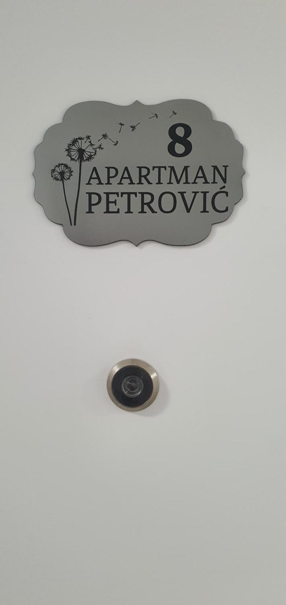 Appartamento Apartman Tadej & Free Parking Vrnjci Esterno foto